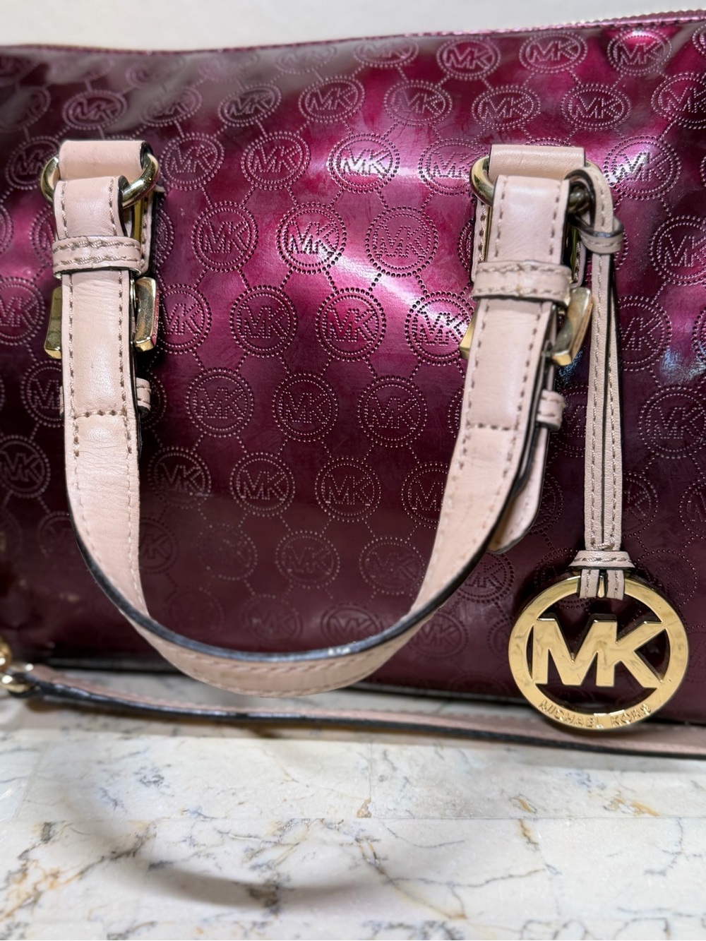 SOLD- Vintage Michael Kors Bordeaux Patent Bag & Matching Wallet Set - Picture 4 of 17